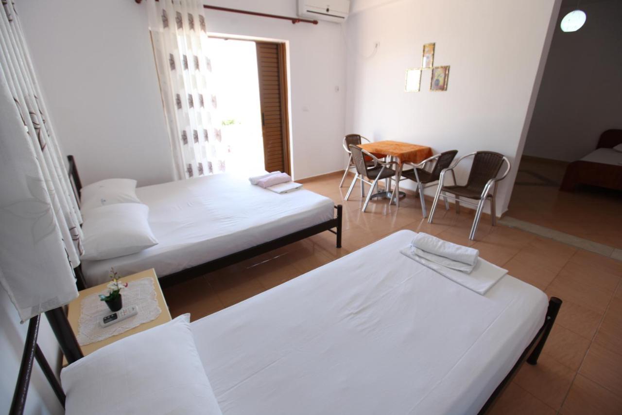 Hotel Lagjini Lukovë Dış mekan fotoğraf