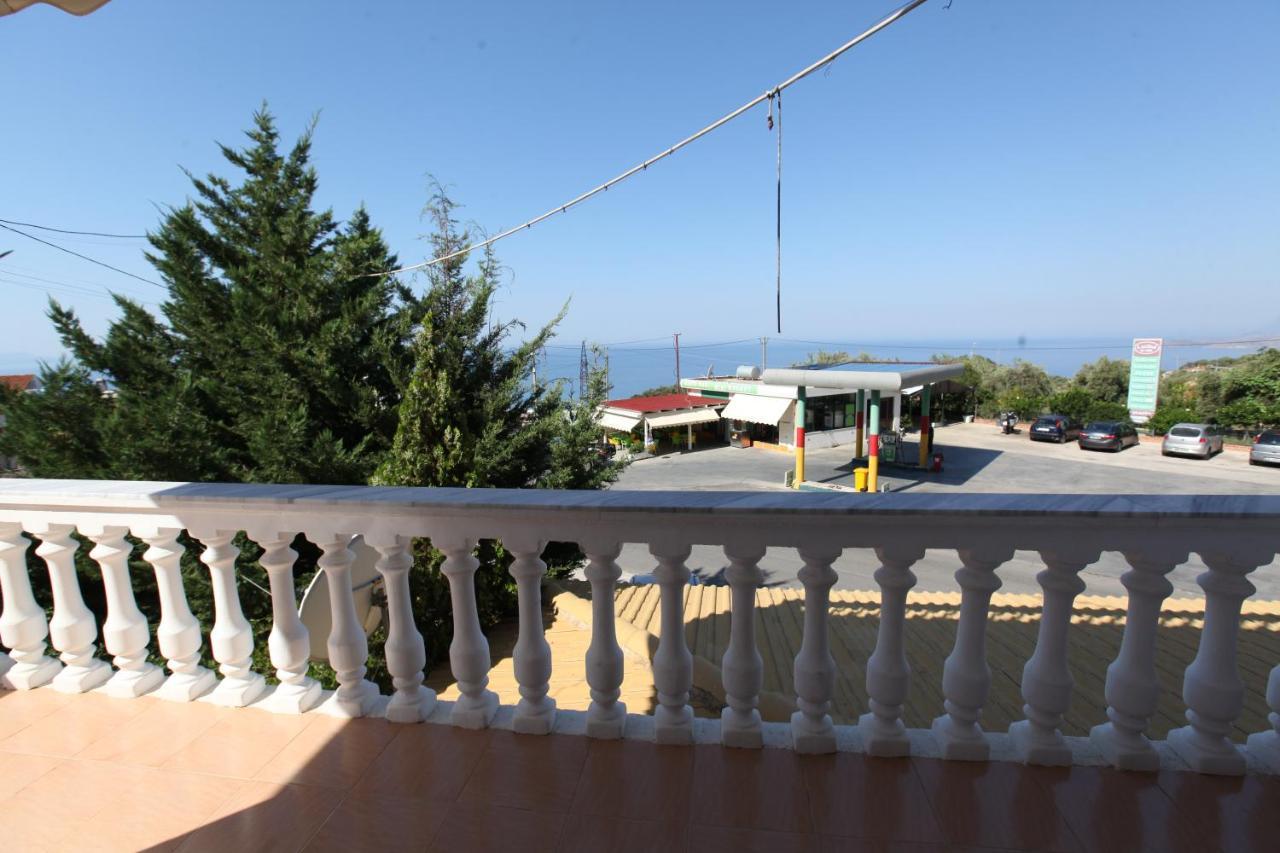Hotel Lagjini Lukovë Dış mekan fotoğraf